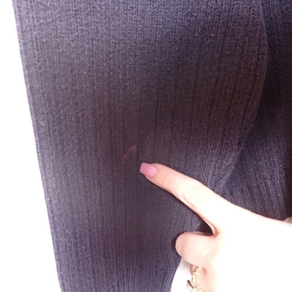 J. Crew 100% Cotton Navy and White Stripe Knit Heavyweight V Neck Sweater Sz XL - Picture 5 of 9